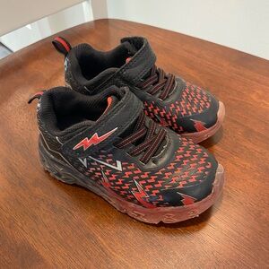 wonder nation Black and Red Lightning Kids Sneakers